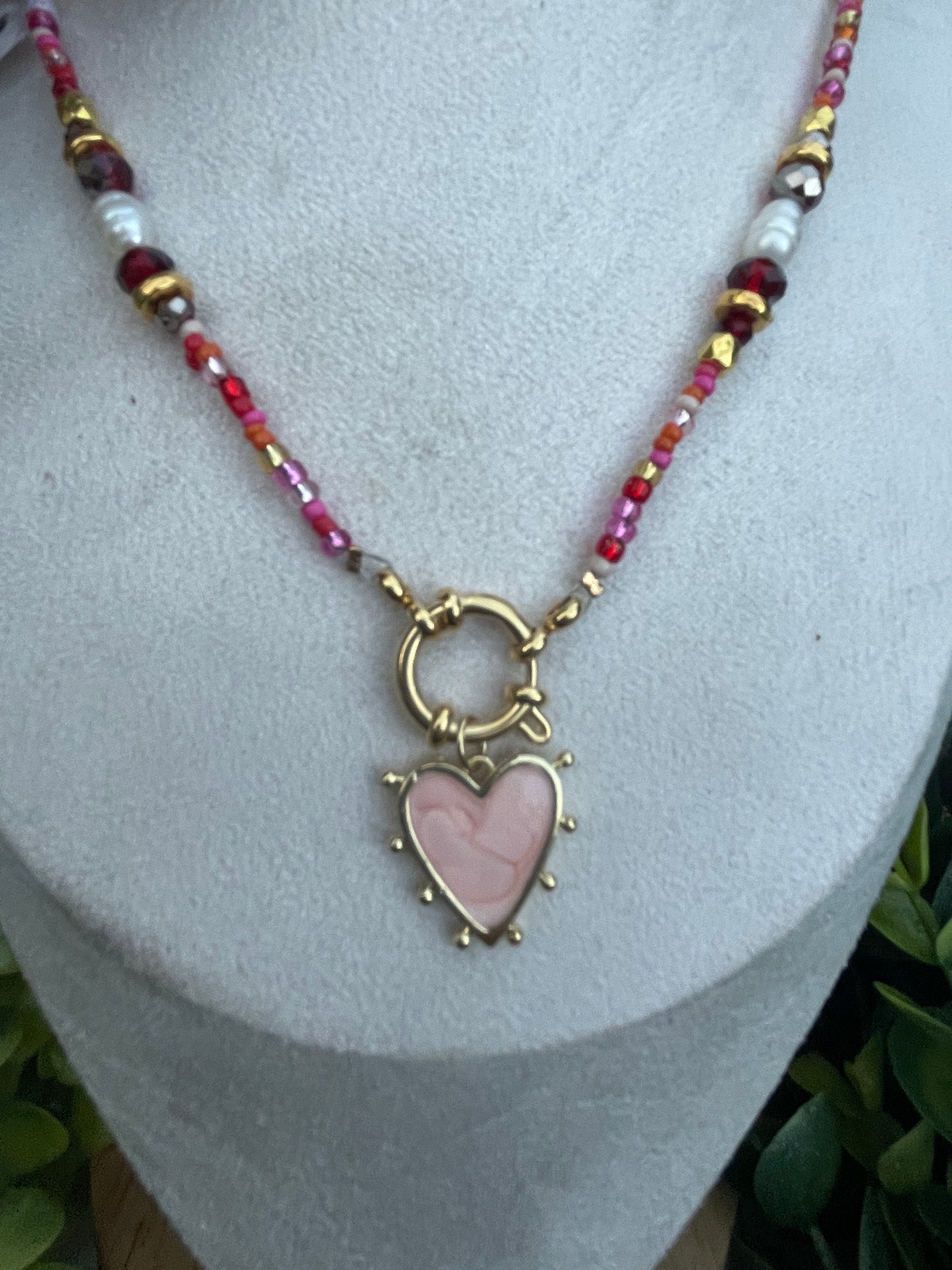 Pink and burgundy tone beaded heart necklace