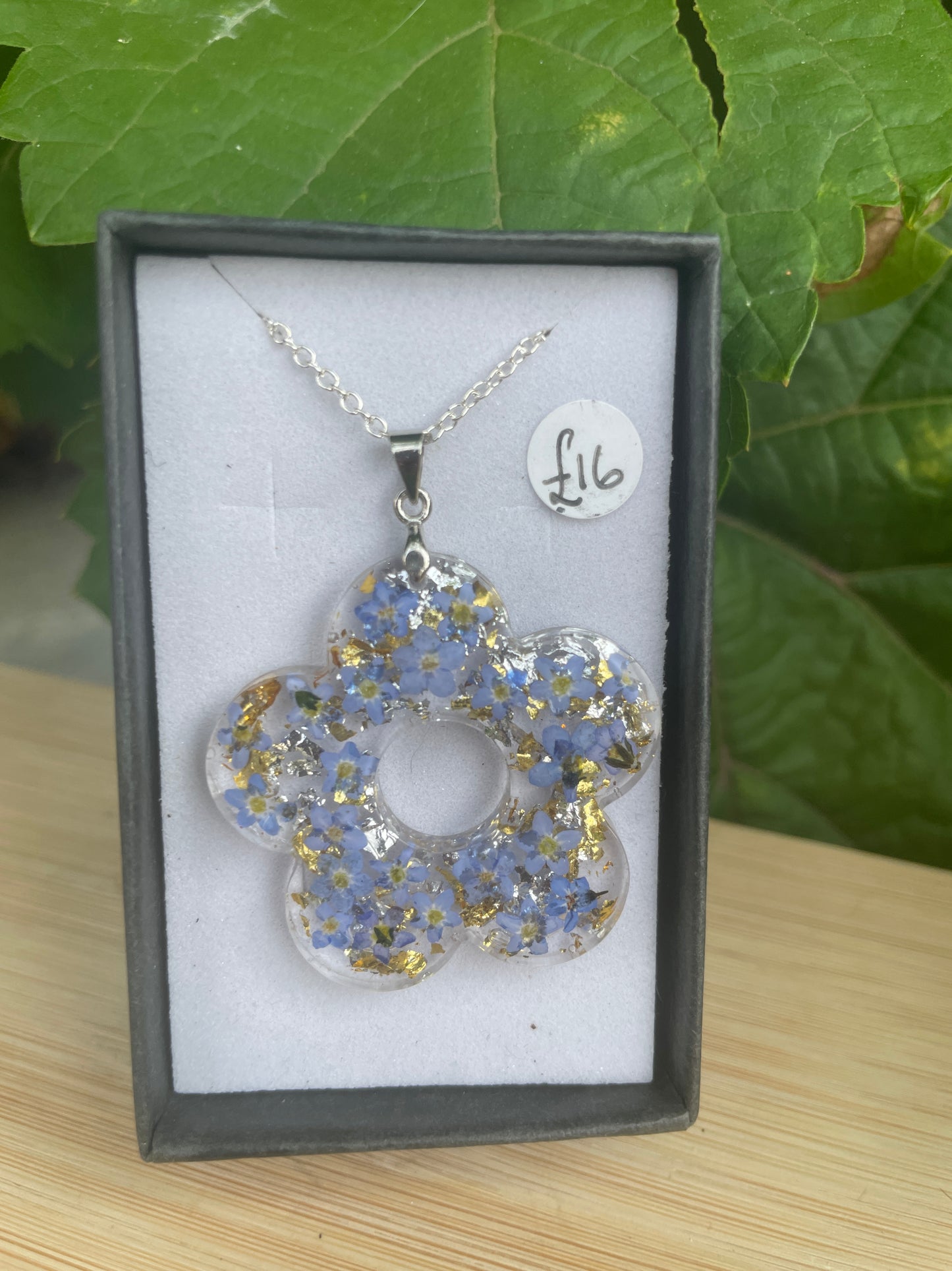 Forget me not sparkle flower necklace