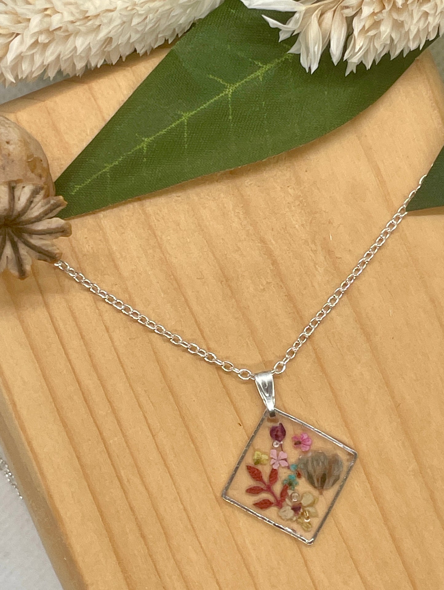 Colourful garden square necklace