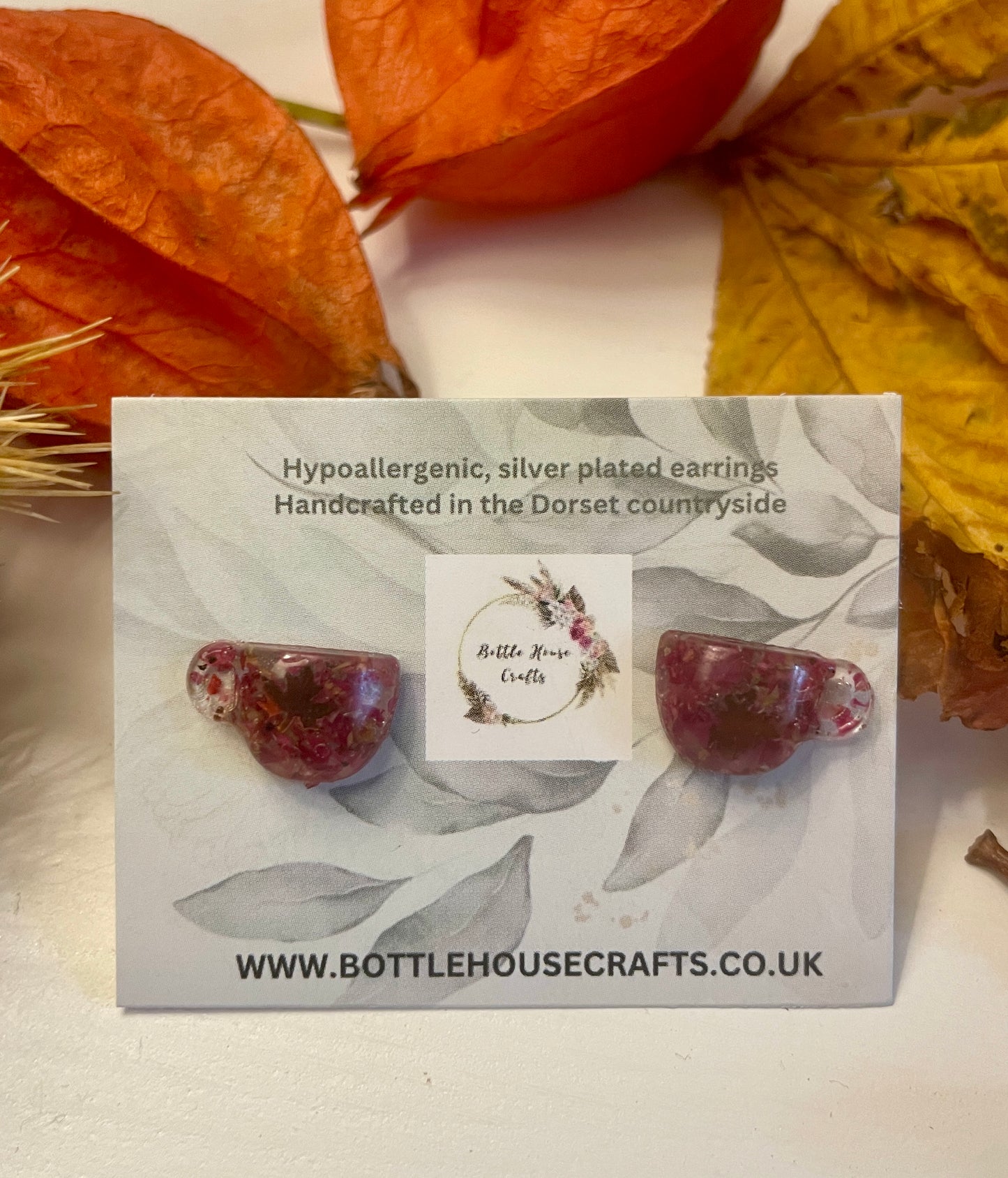 Tiny cup autumn rose studs