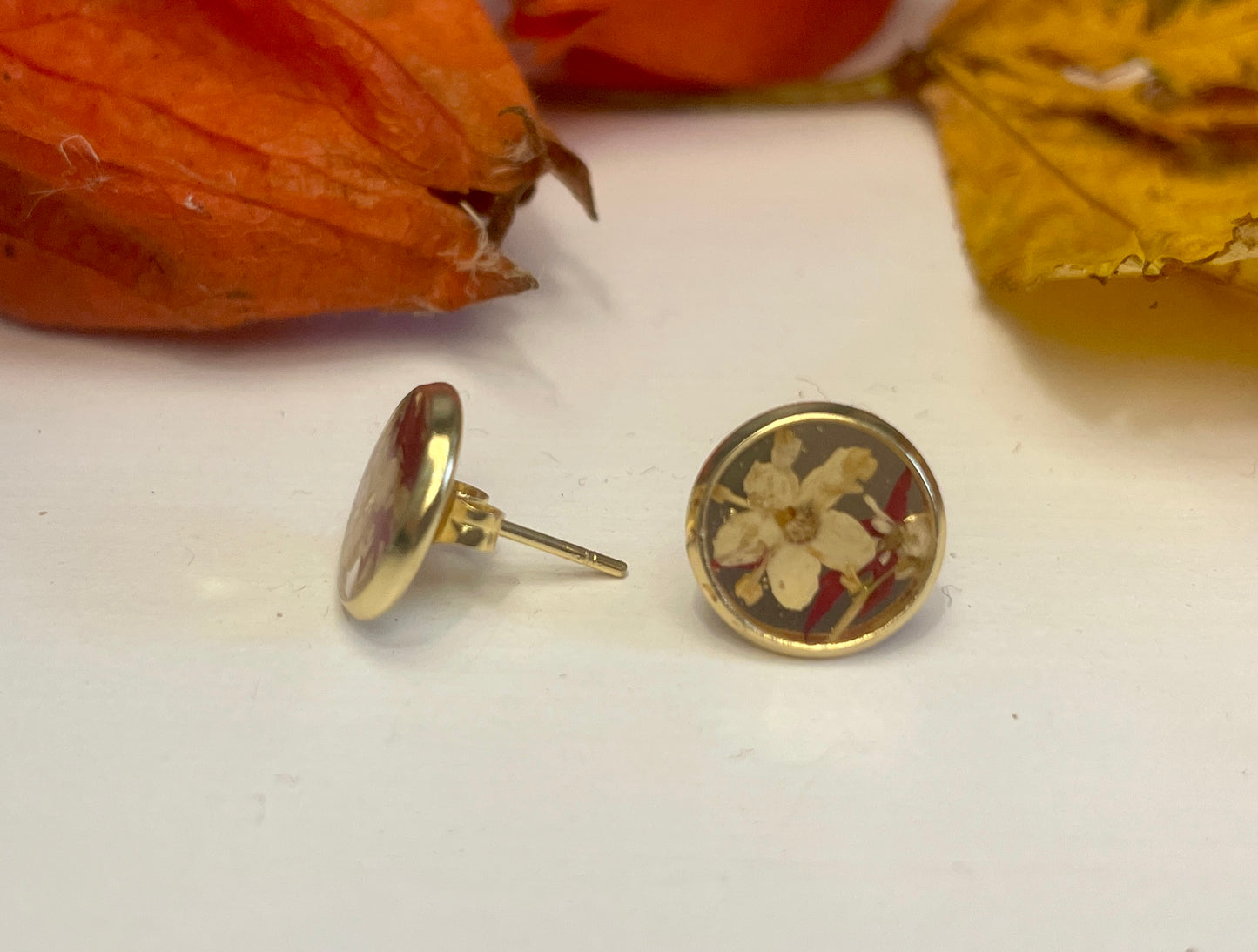 Elderflower and acer gold studs