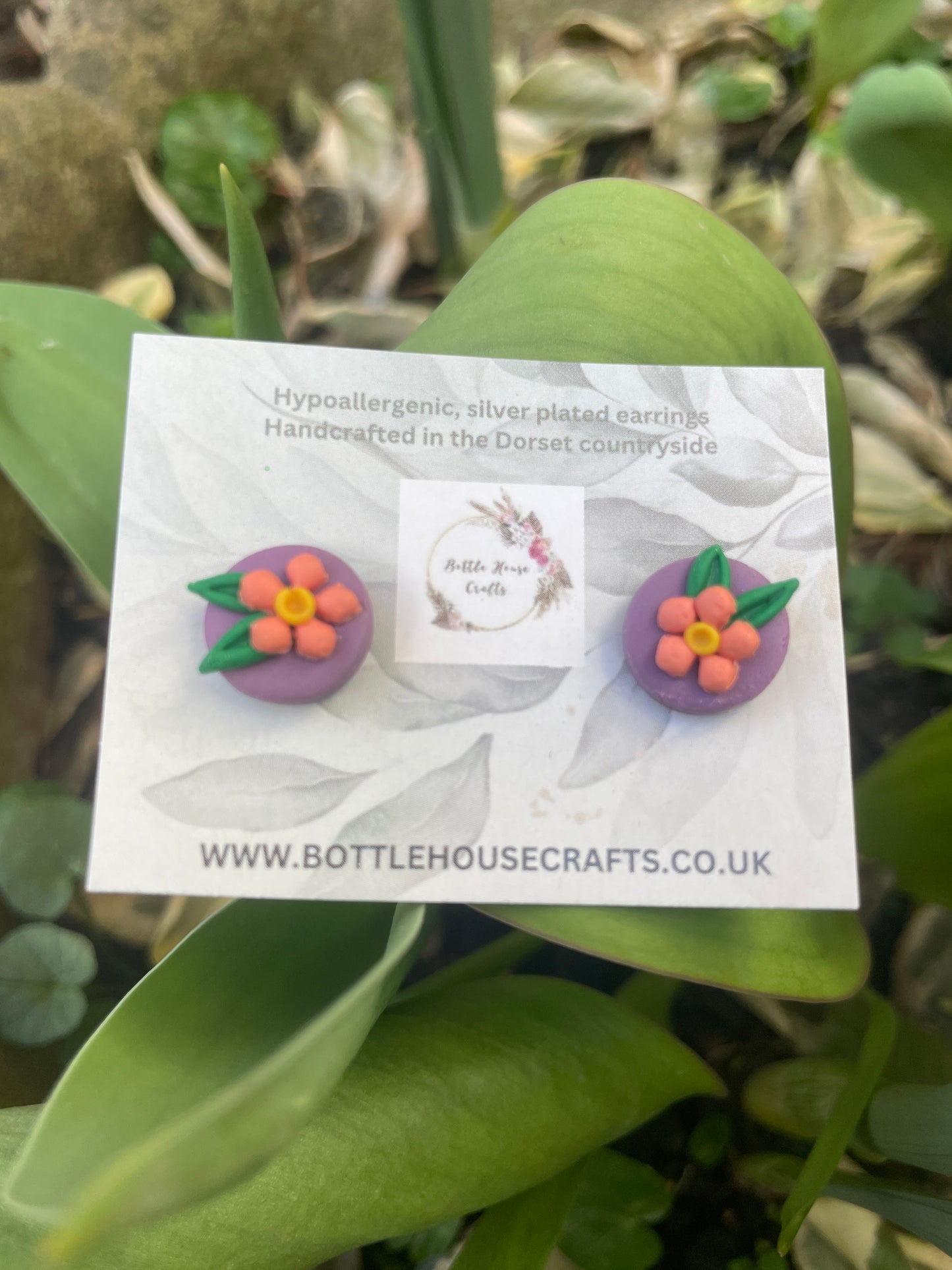 Coral flower circle studs