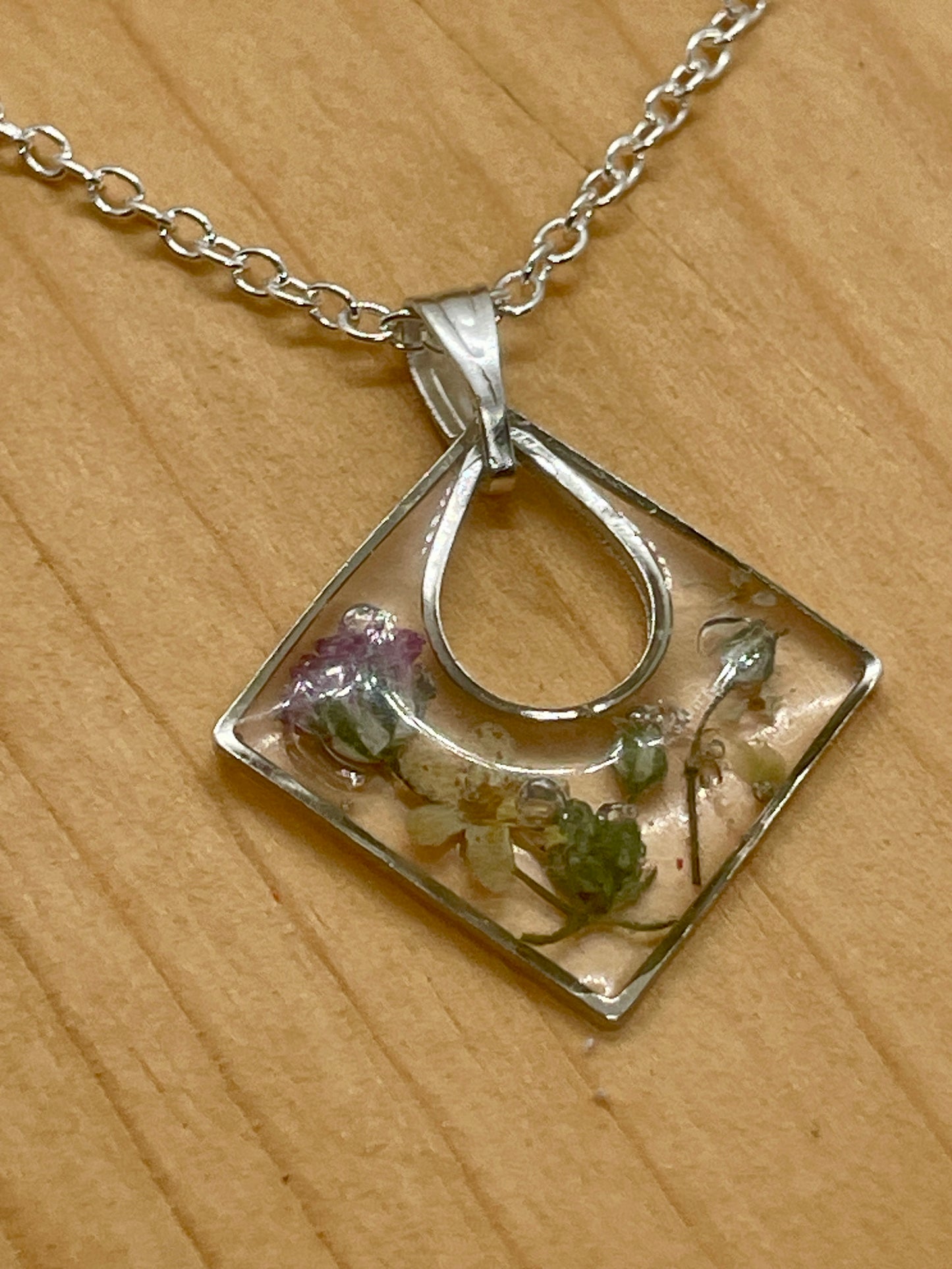 Silver square elderflower necklace