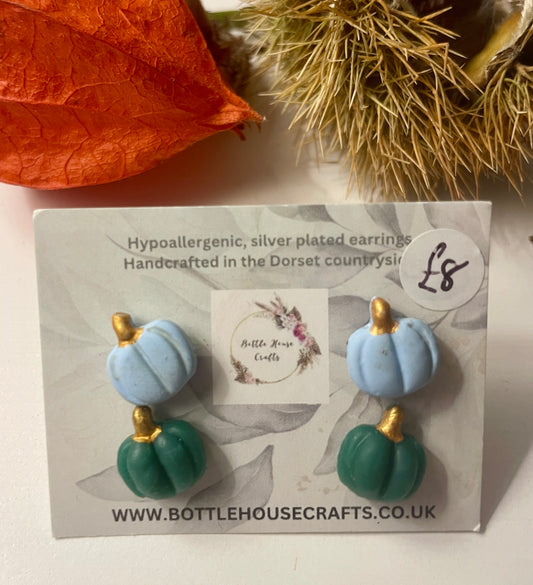 Pumpkin stud duo - blue and green