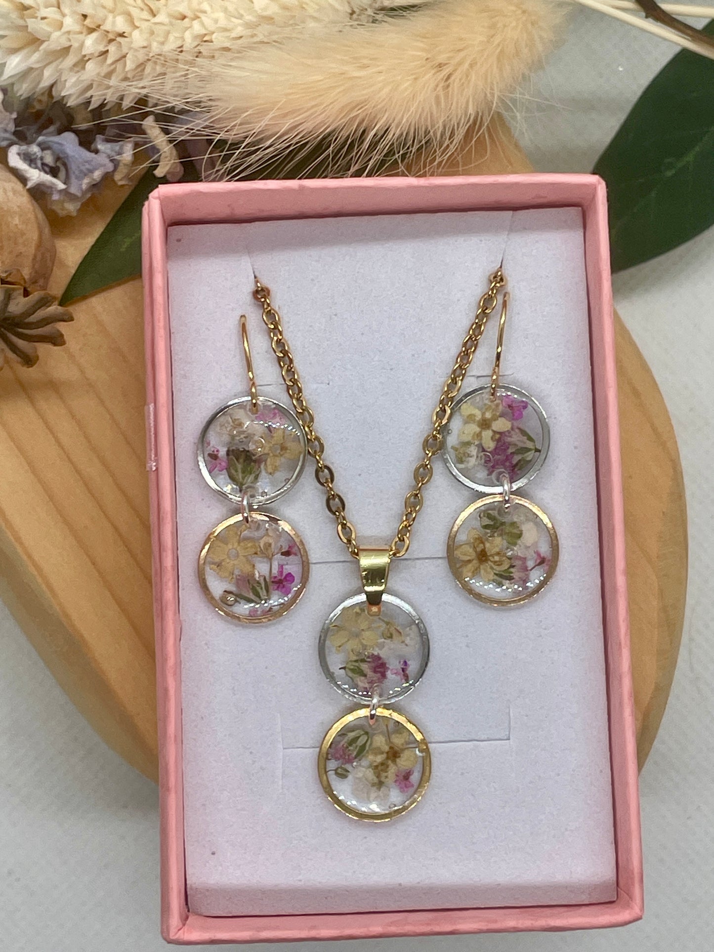 Double drop gold silver set