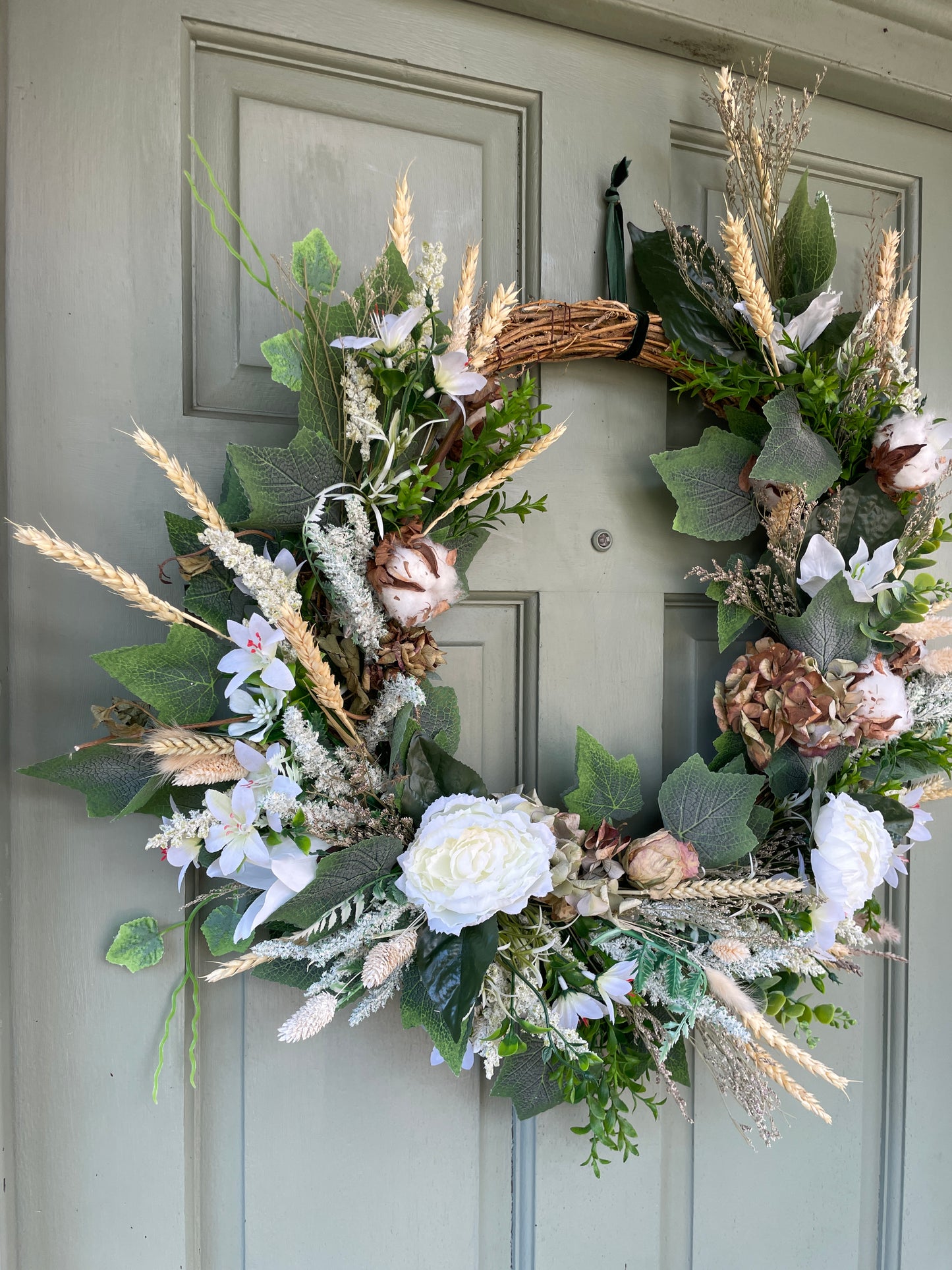 The Claire wreath