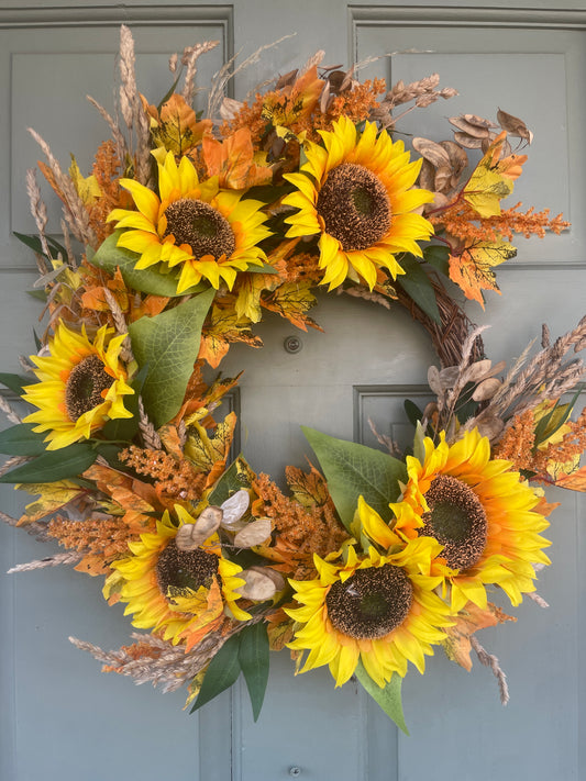 The Sookie sunflower wreath