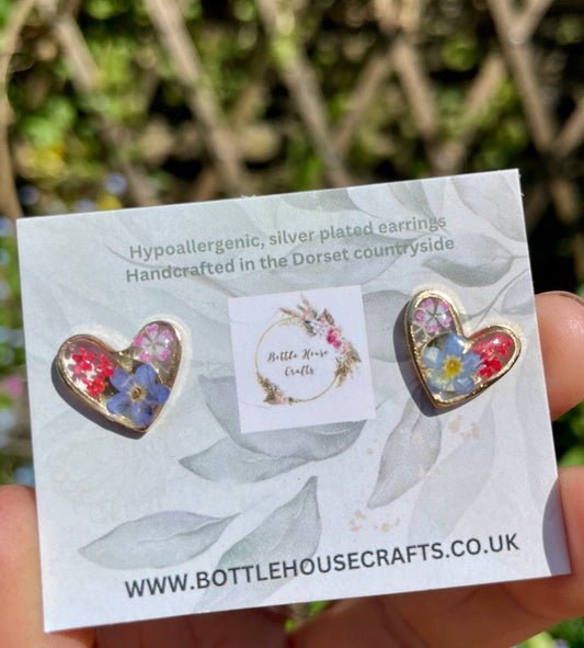 Midi gold heart floral studs