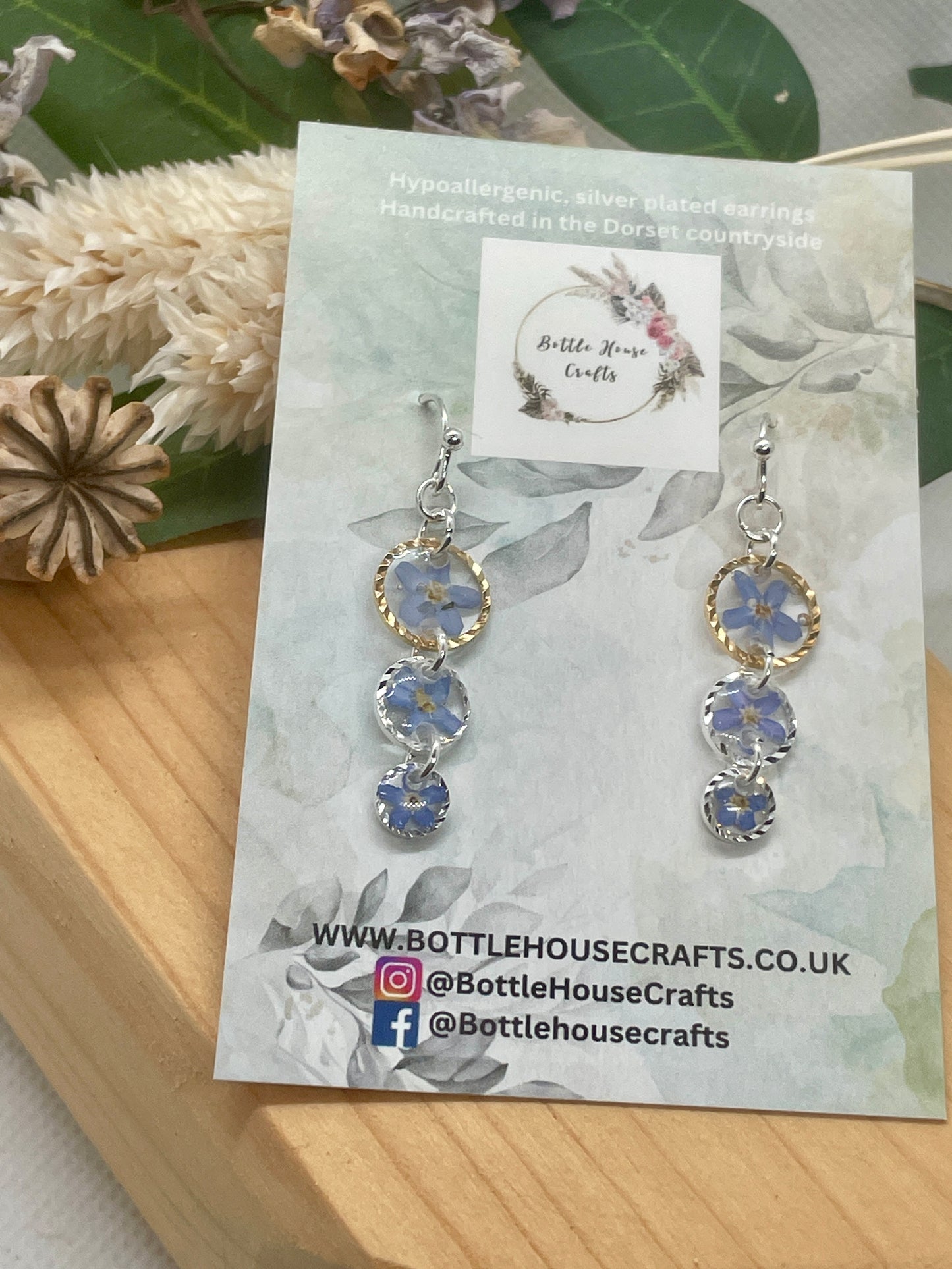 Triple drop forget me not