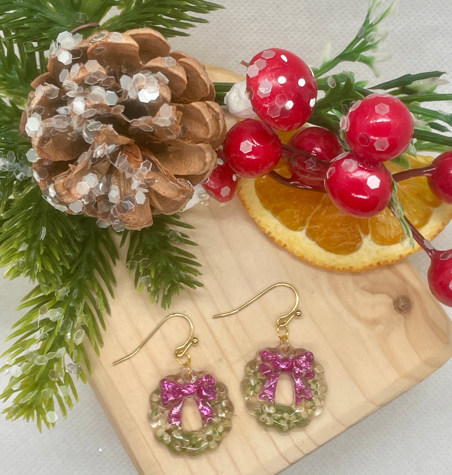 Pink bow wreath earrings