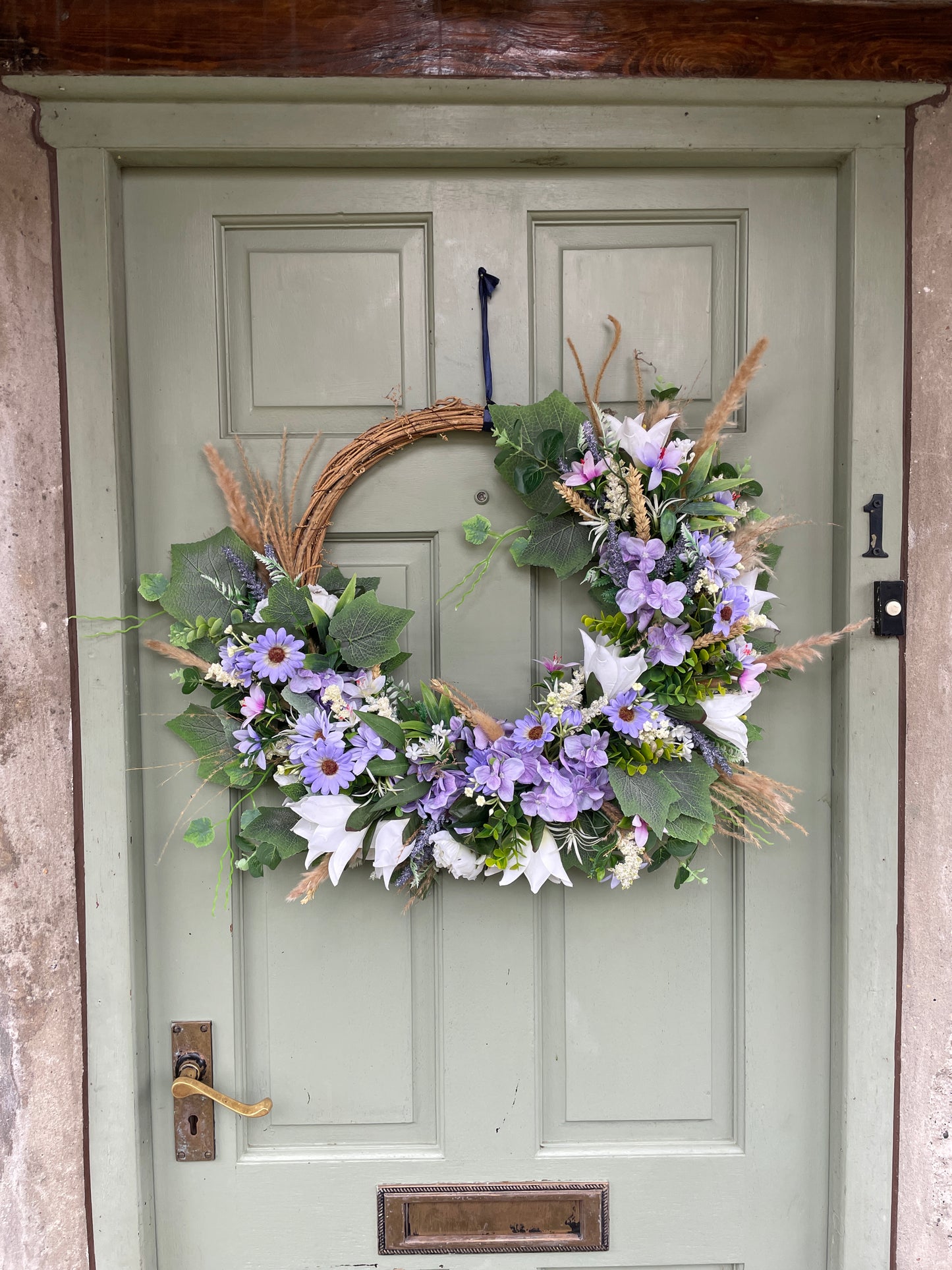 The ‘Cressida’ wreath