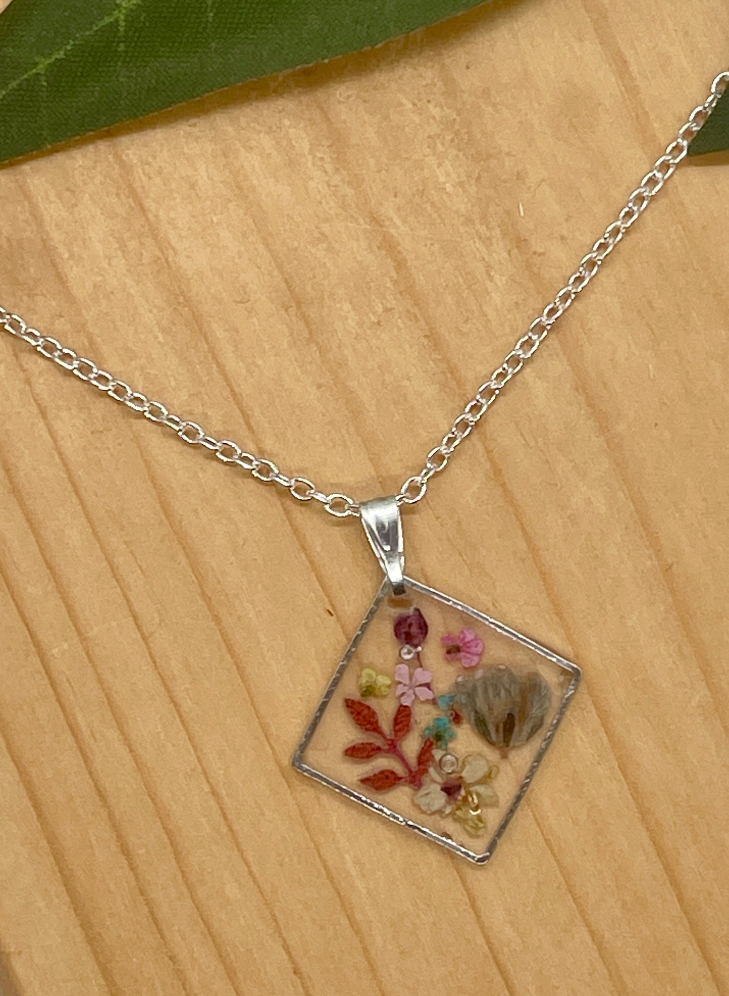 Colourful garden square necklace
