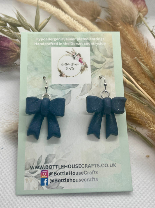 Navy larger winter bow earrings