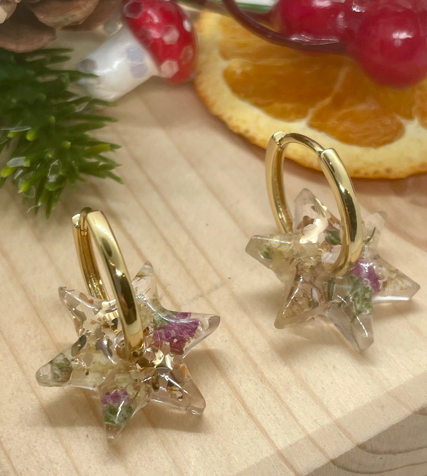 Strong star gold hoop earrings