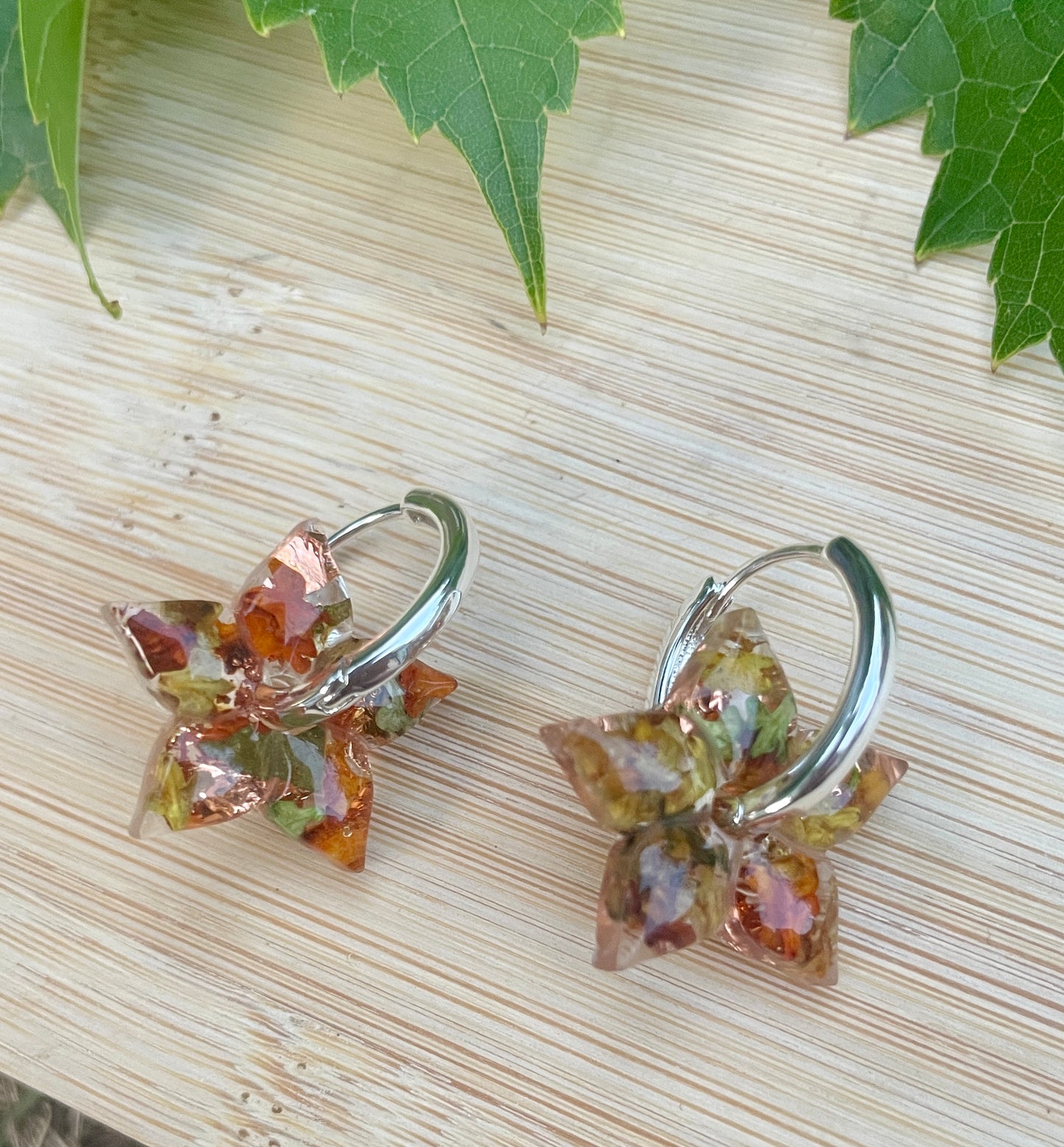 Soft star autumn leaf earrings