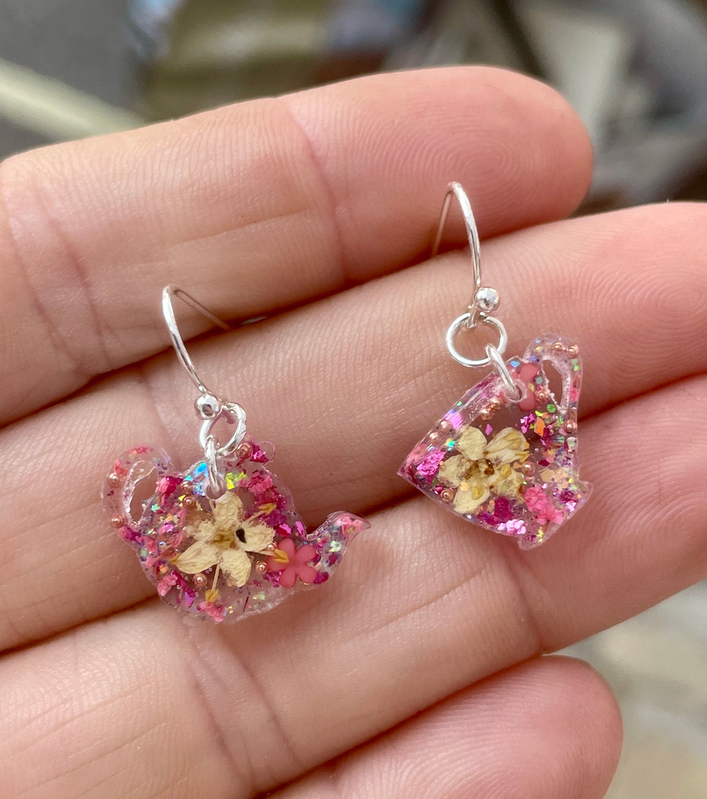 Tiny cup and saucer earrings