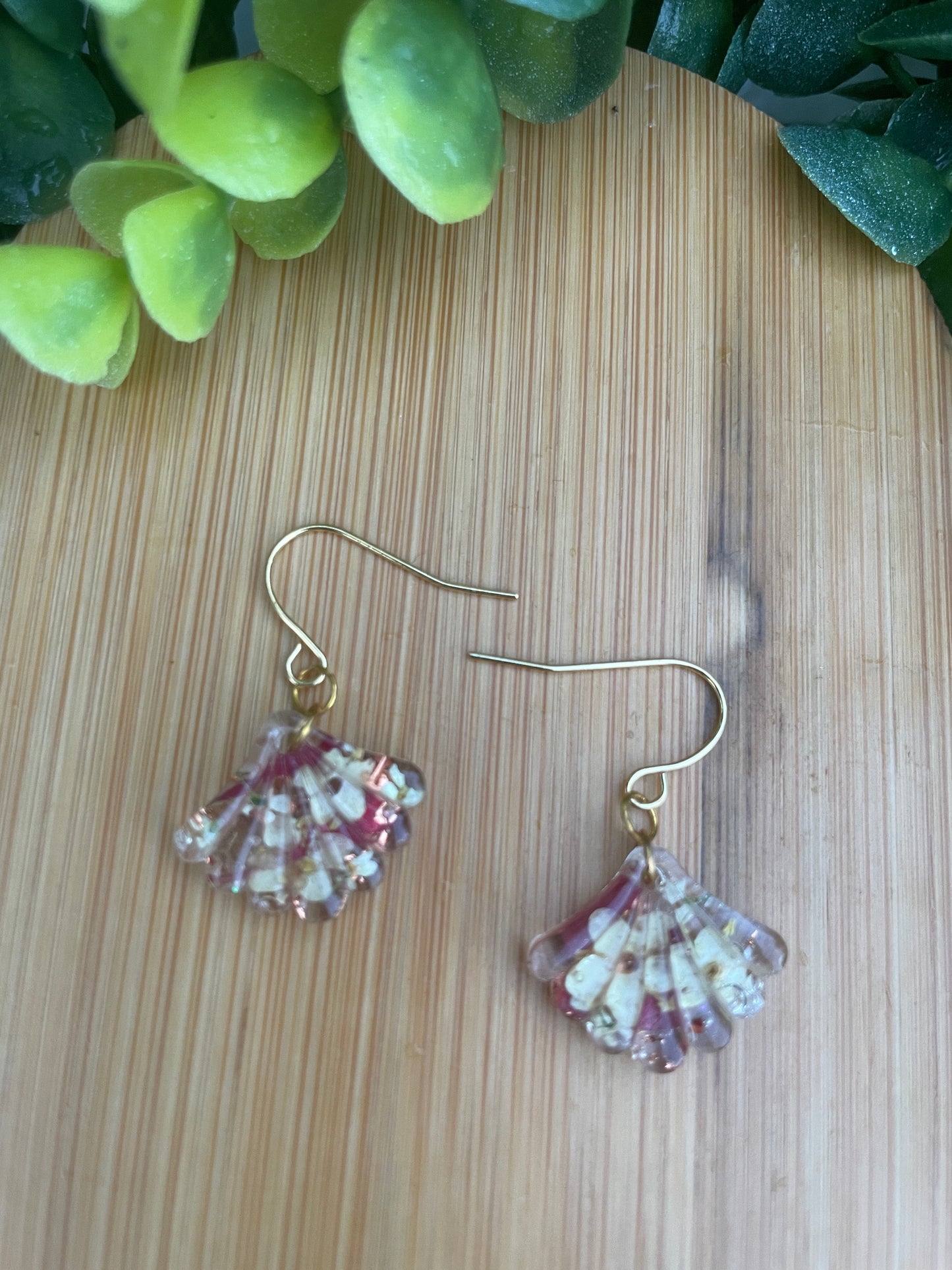 Small art deco arch drop earrings