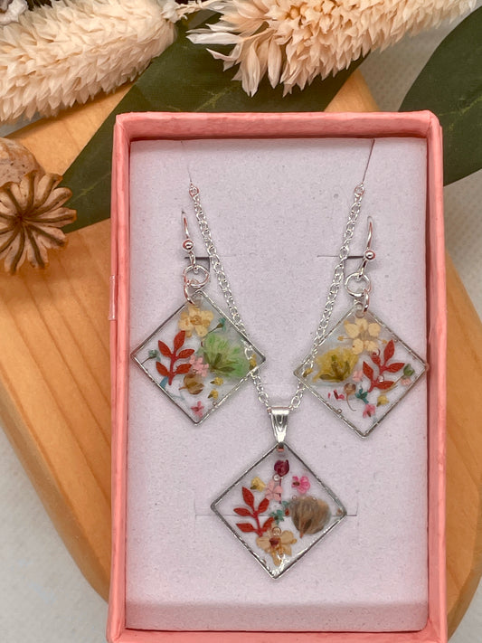 Colourful garden set