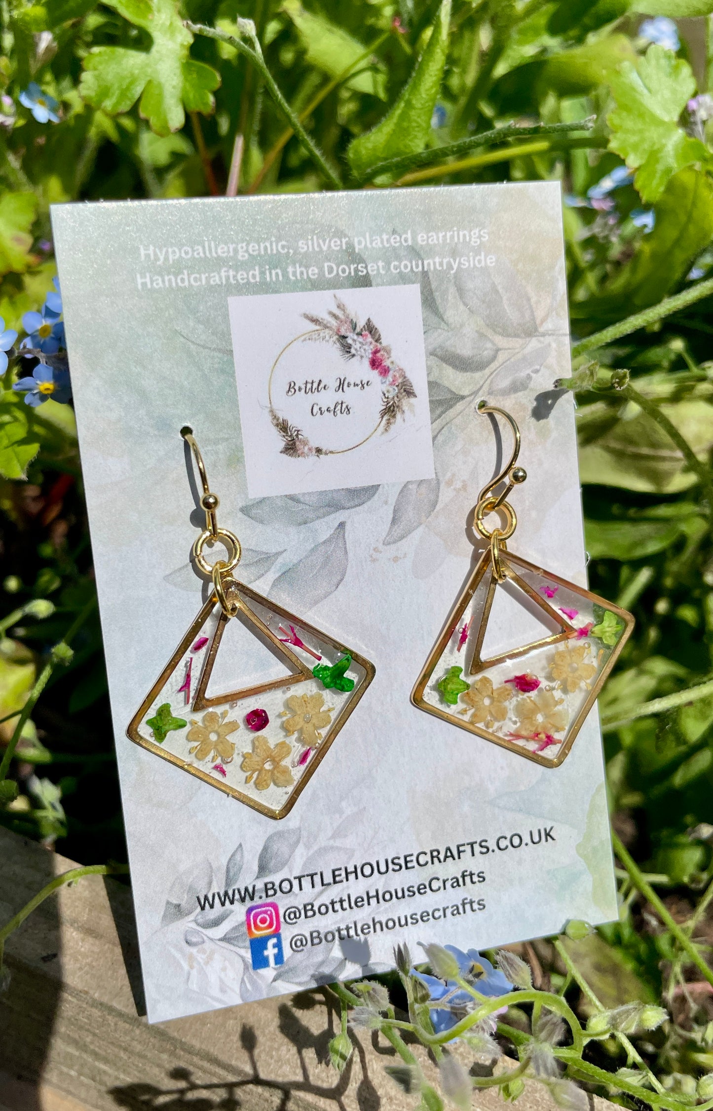 Geometric floral dangle earrings