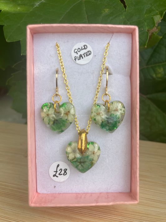 Green elderflower mini heart set