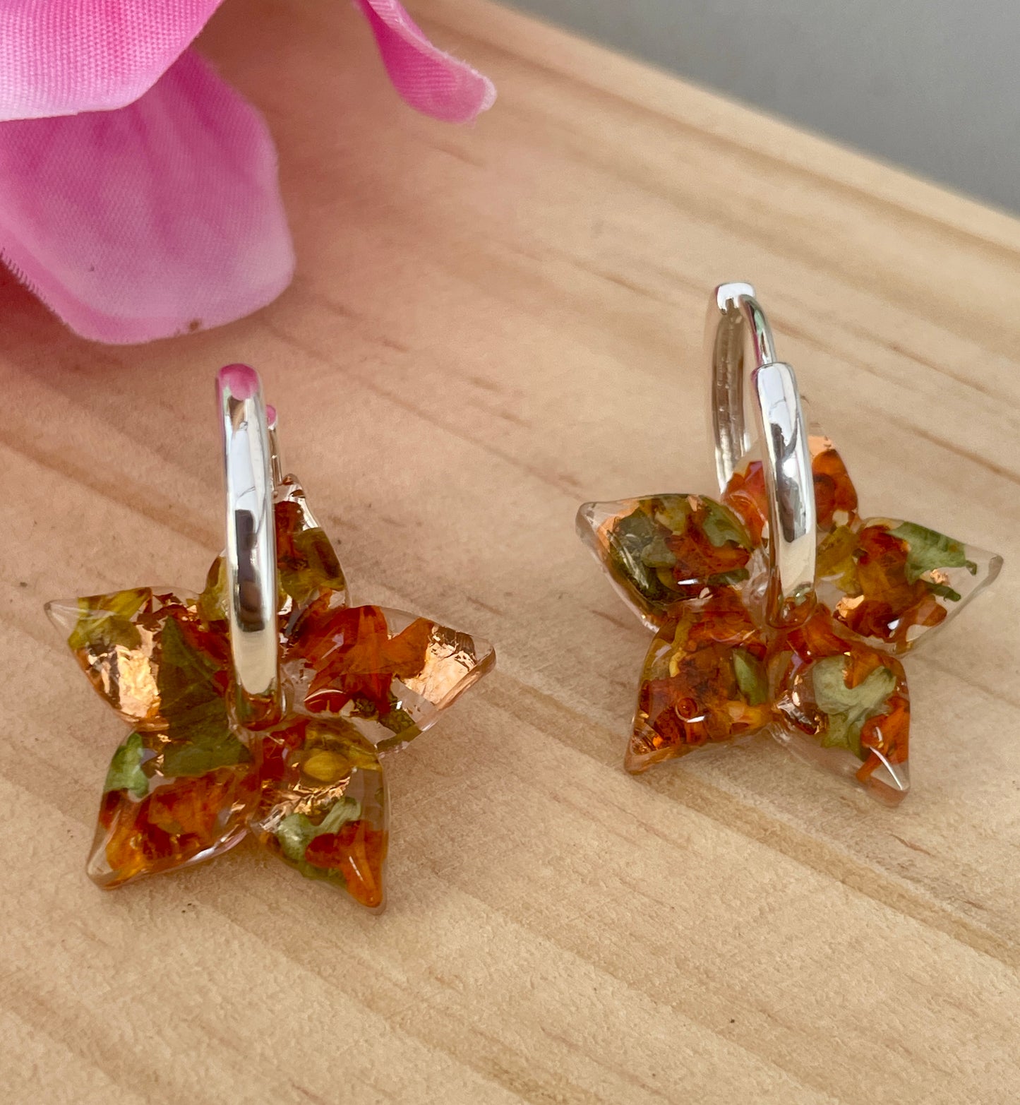 Soft star autumn leaf earrings
