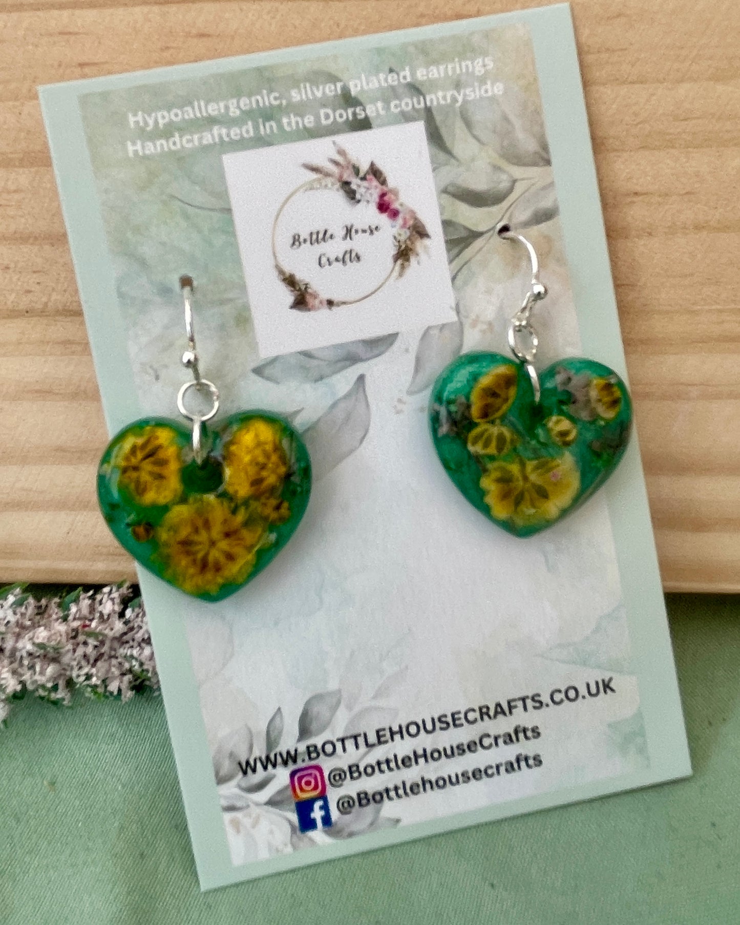 Green and yellow hearts