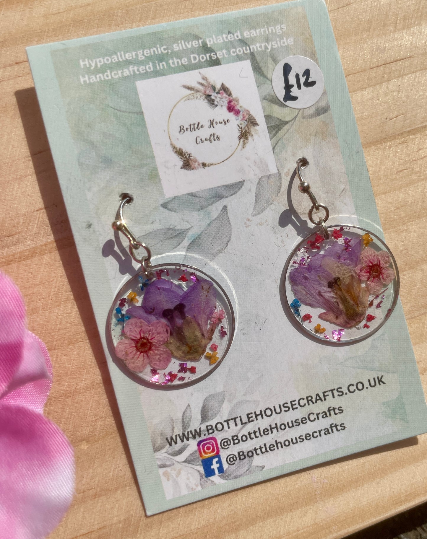 Bright floral circle earrings