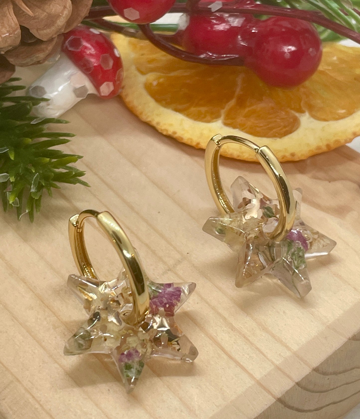 Strong star gold hoop earrings