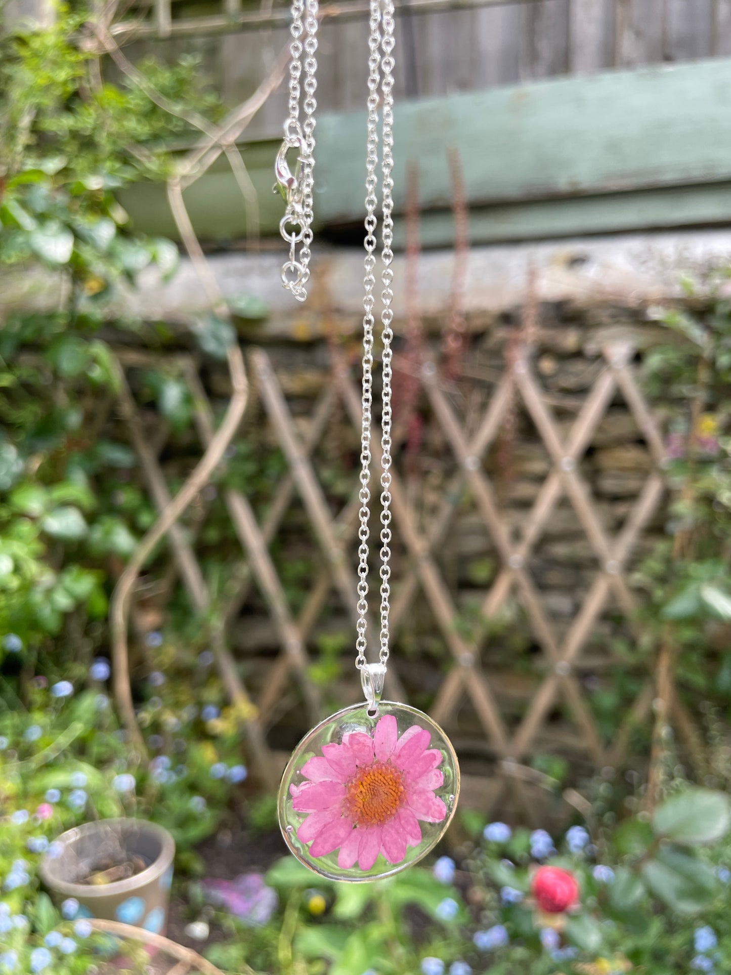 Pink burst necklace