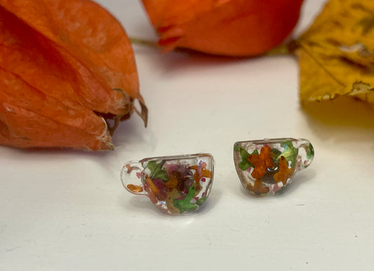 Tiny cup autumn leaves stud