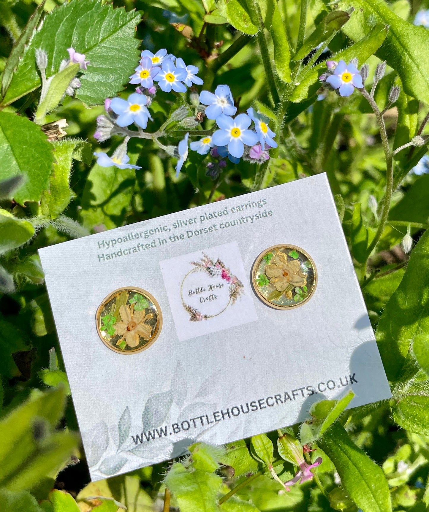 Elderflower gold studs