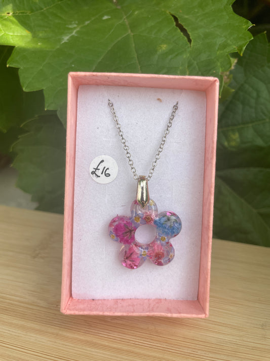 Brights flower necklace