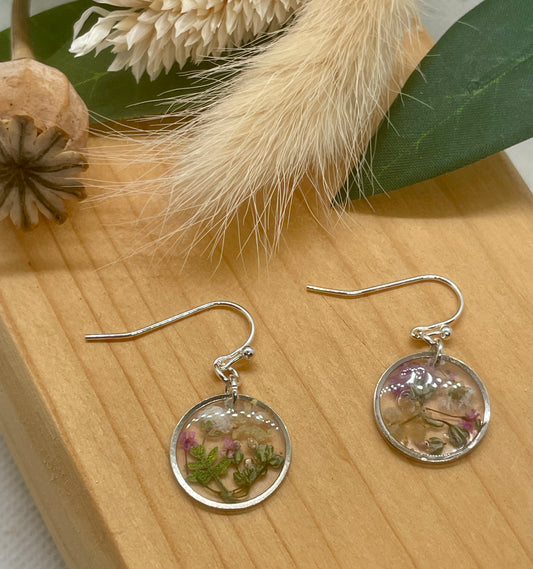 Silver gypsophila elderflower drops