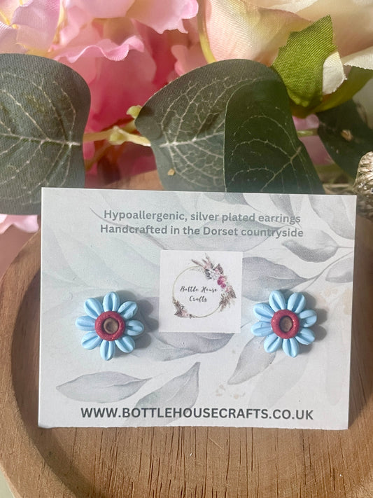 Mini floral studs - baby blue