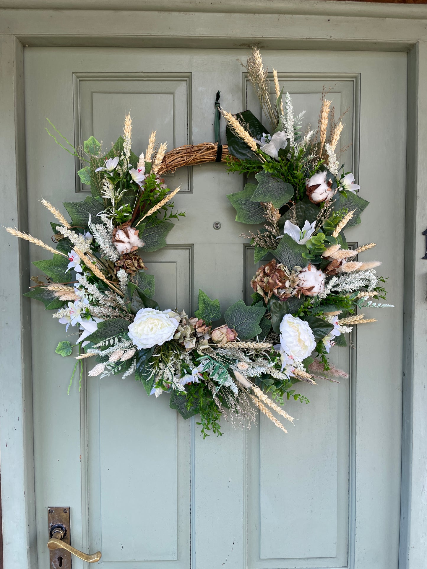 The Claire wreath