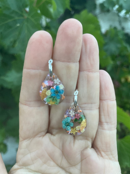 Multicoloured tear drop earrings