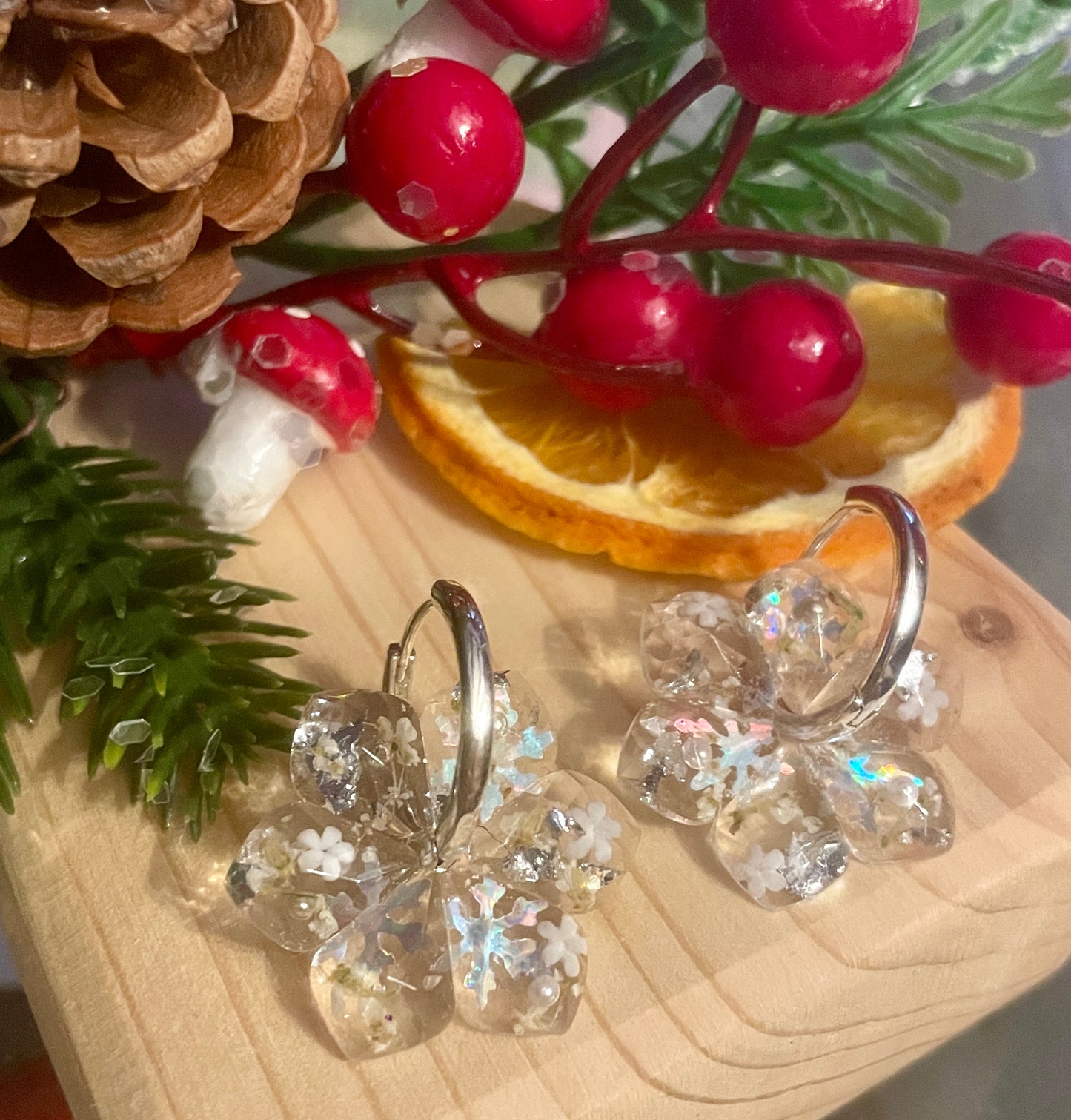 Silvery snowflake earrings