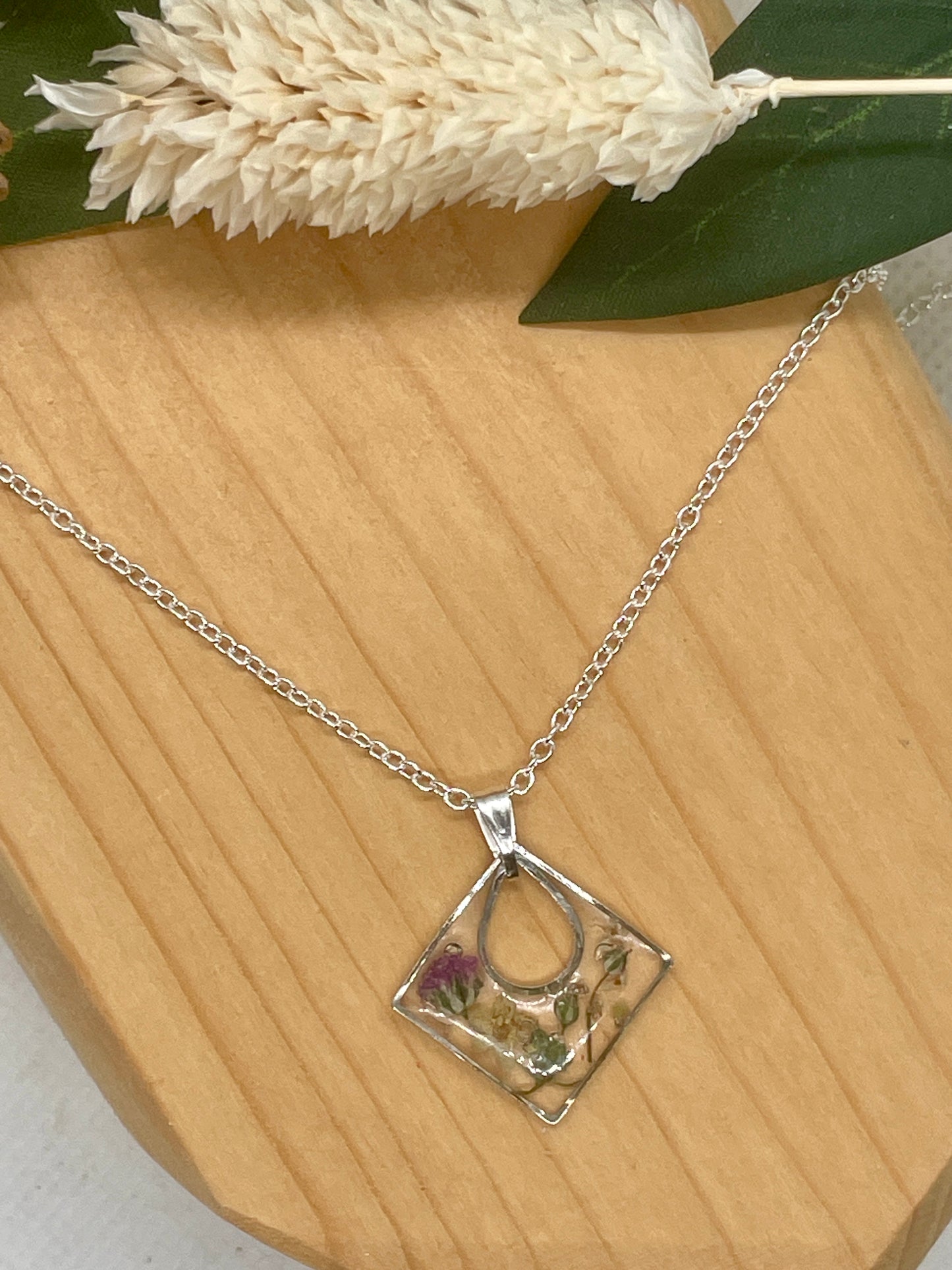 Silver square elderflower necklace