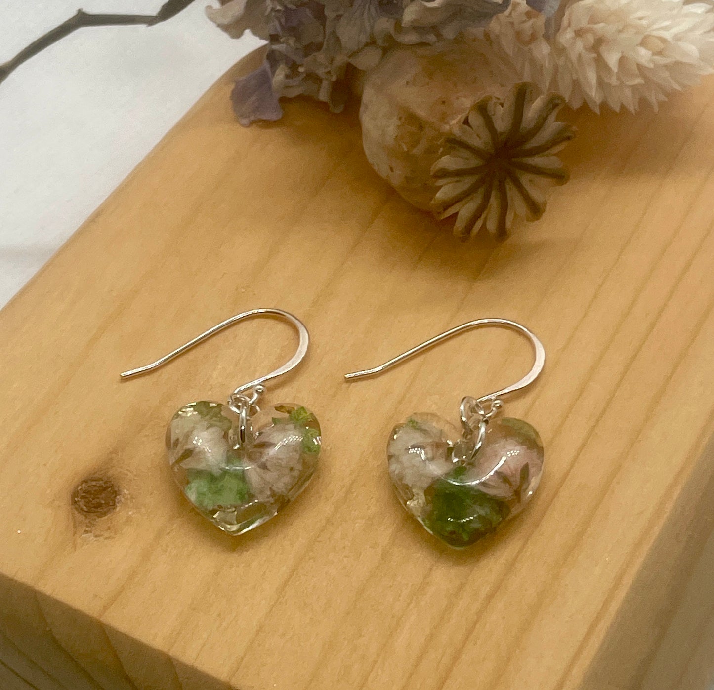 Flat gypsophila green and white