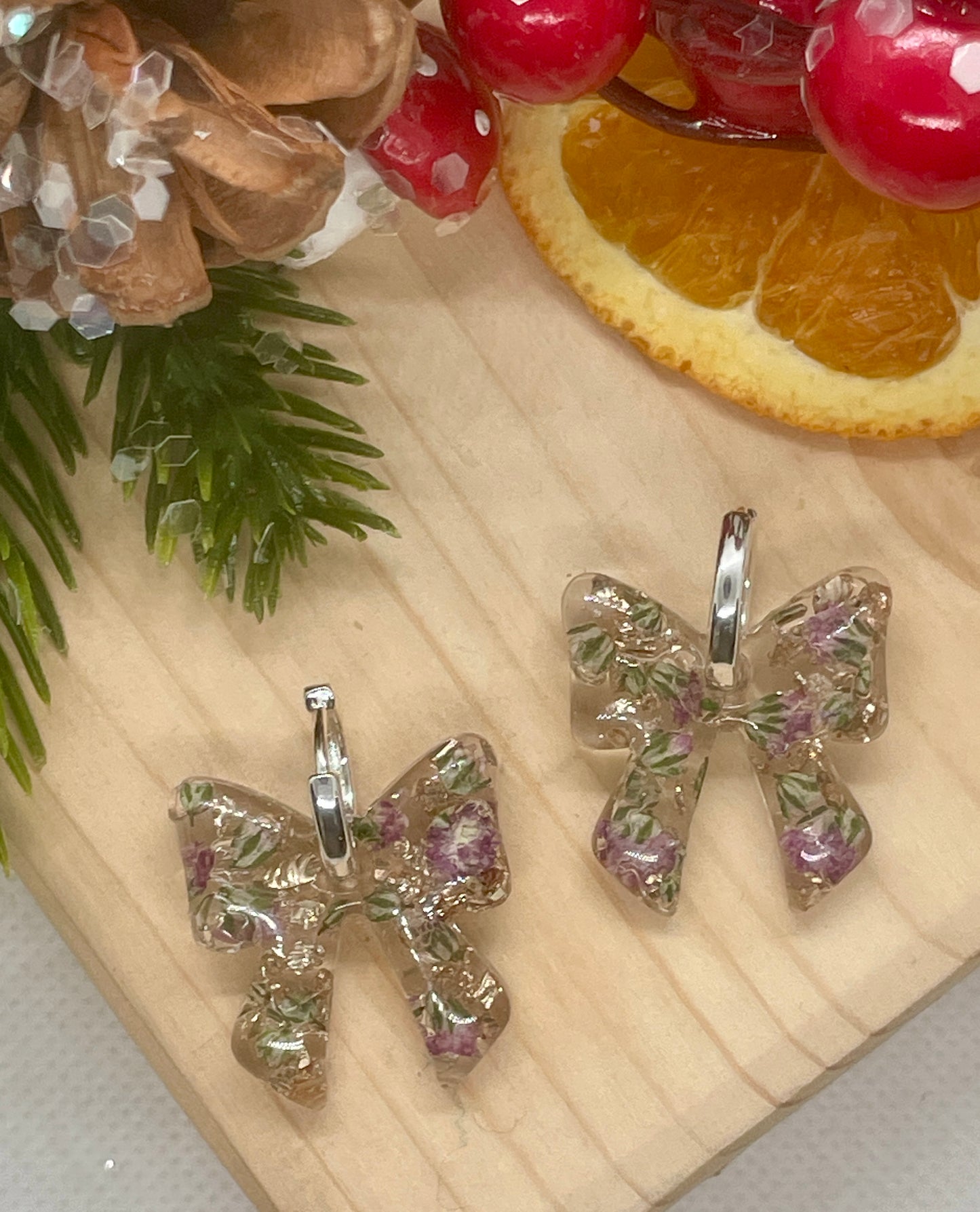 Gypsophila bow hoop earrings