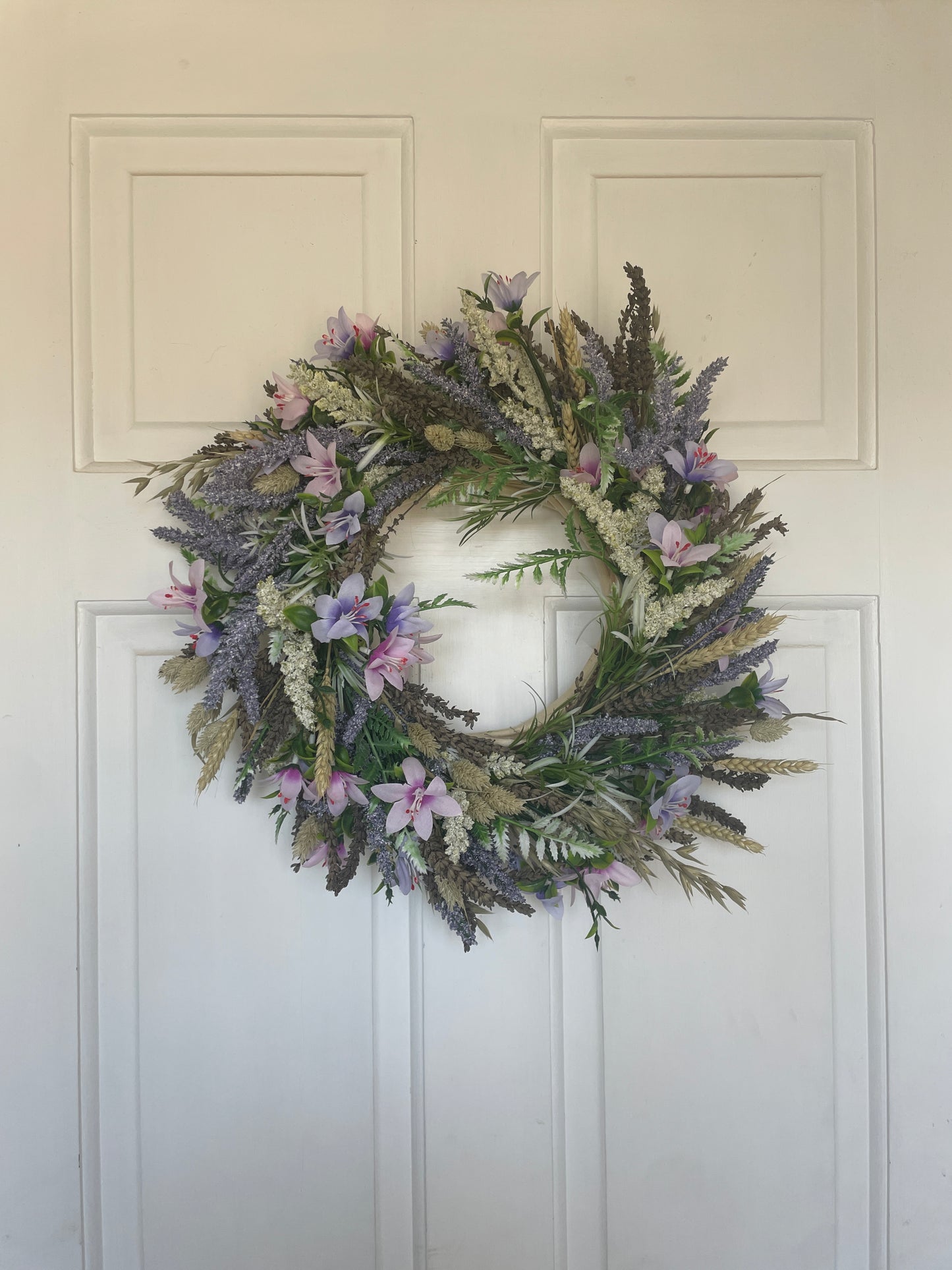 Blanche Floral Wreath