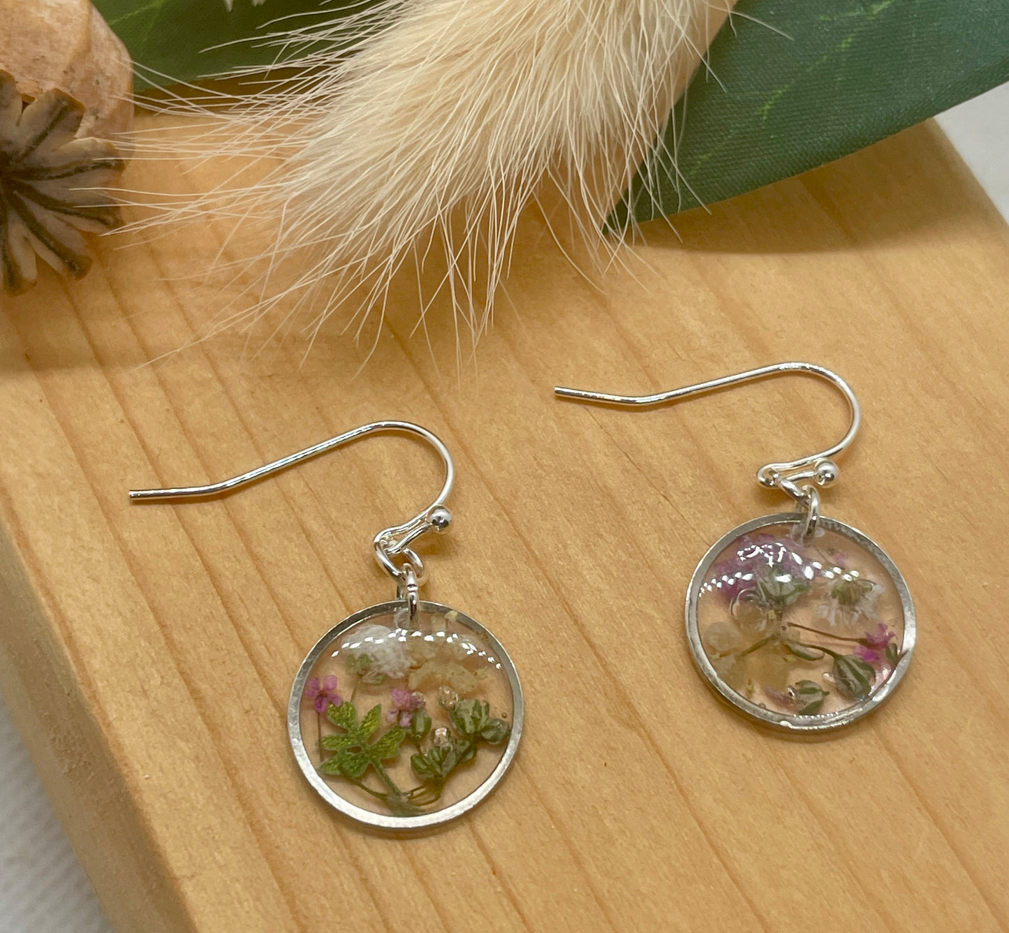 Silver gypsophila elderflower drops