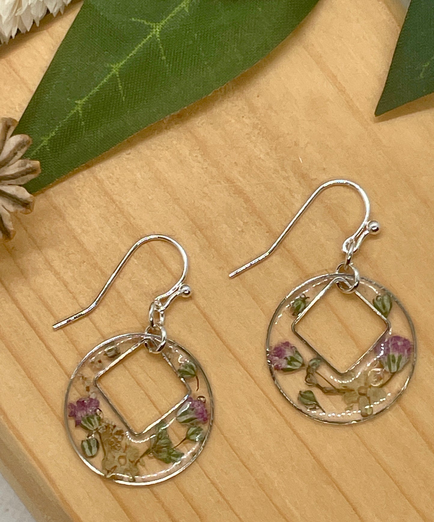 Elderflower and gypsophila circle dangles