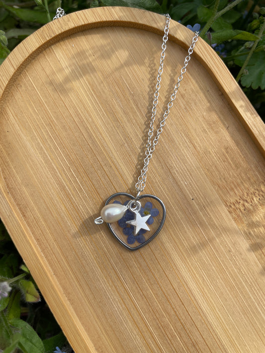 Forget me not heart necklace