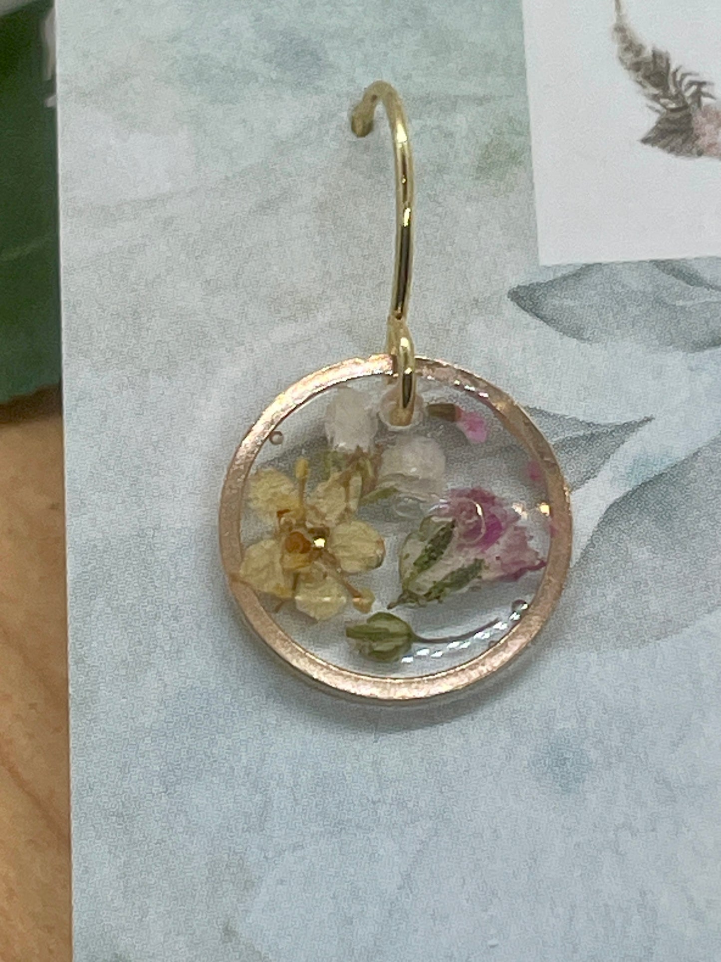 Elderflower and gypsophila gold drops