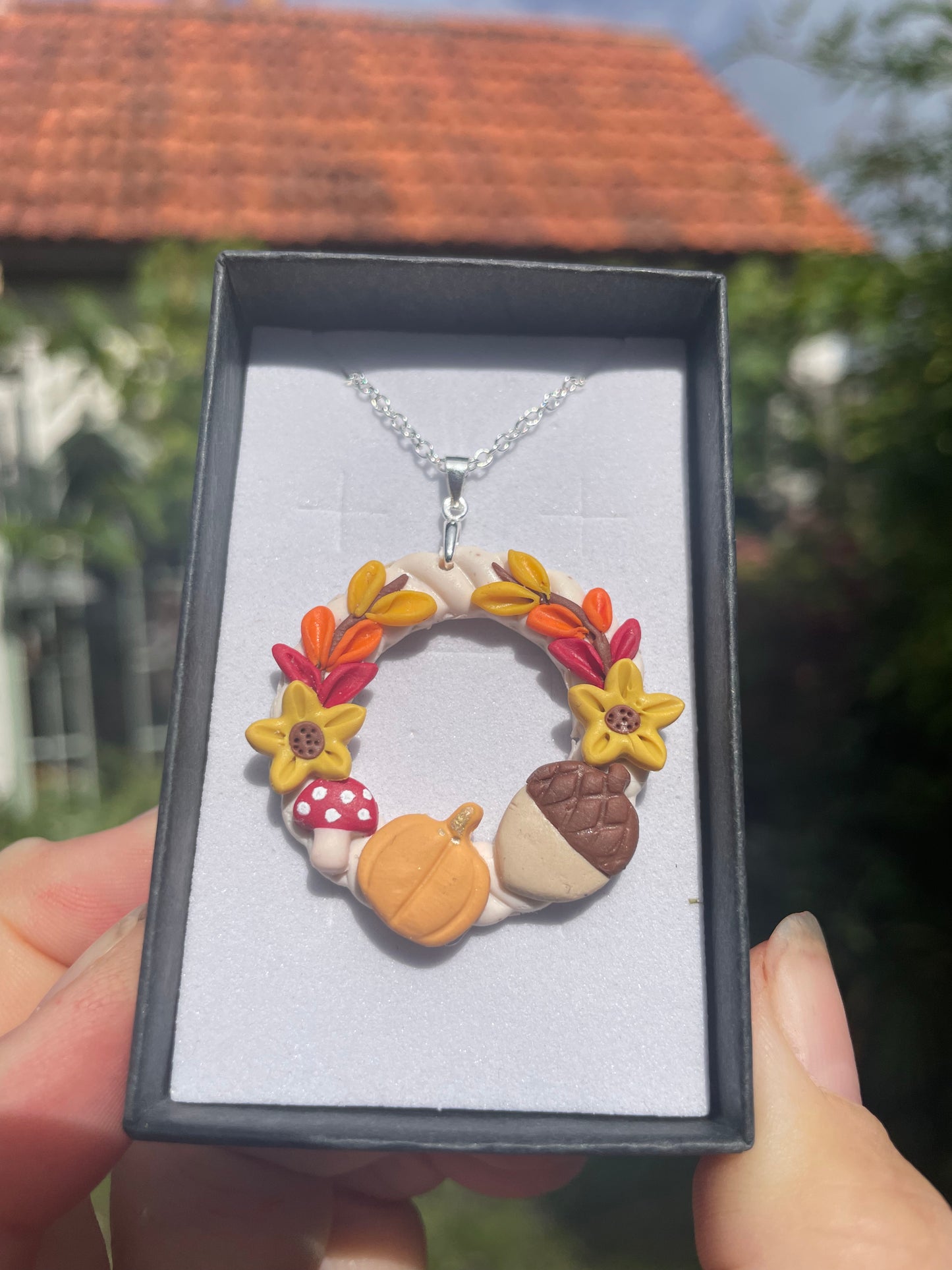 Autumn wreath necklace